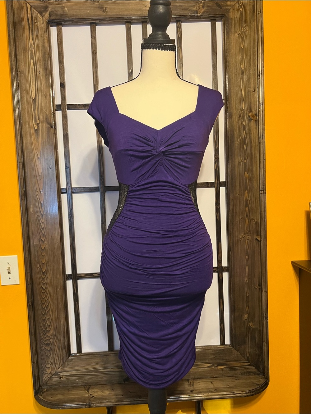 VENUS Purple Ruched Midi Bodycon Dress